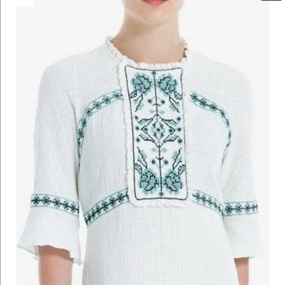 Sophie Max Studio Bell Sleeve Embroidered Dress - Picture 2 of 7